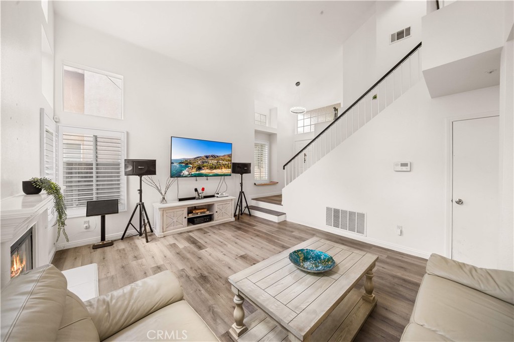 11795 Puerto Real Road, Fontana