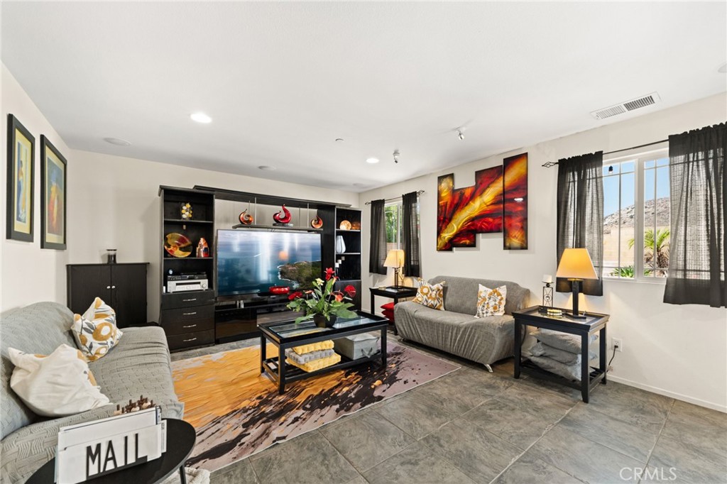 11919 Citadel Avenue, Fontana