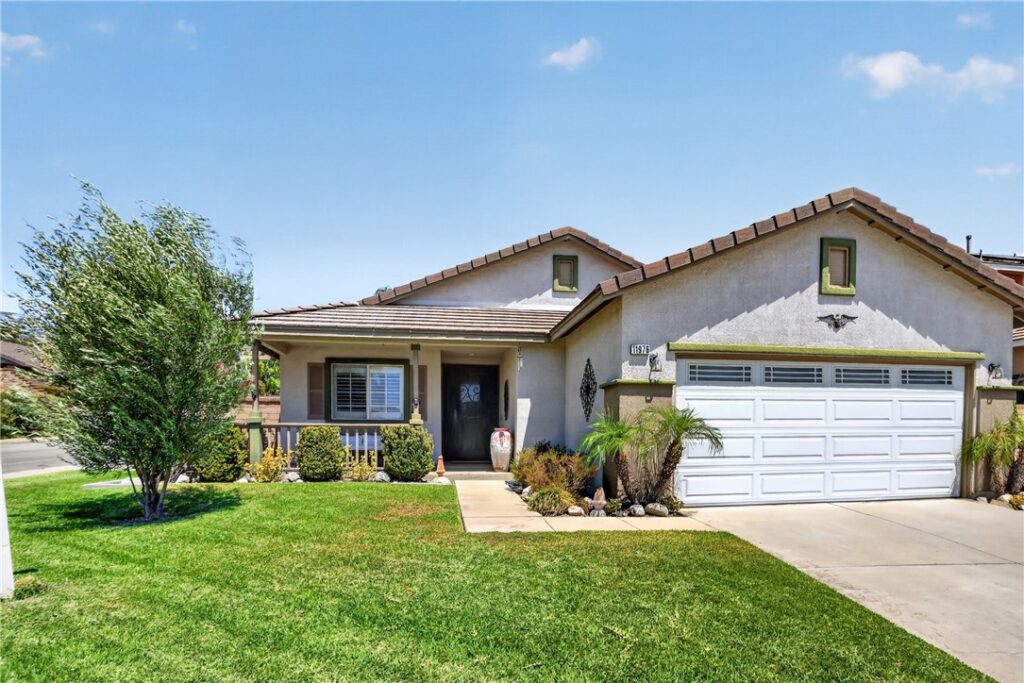 11976 Hunnicutt, Rancho Cucamonga