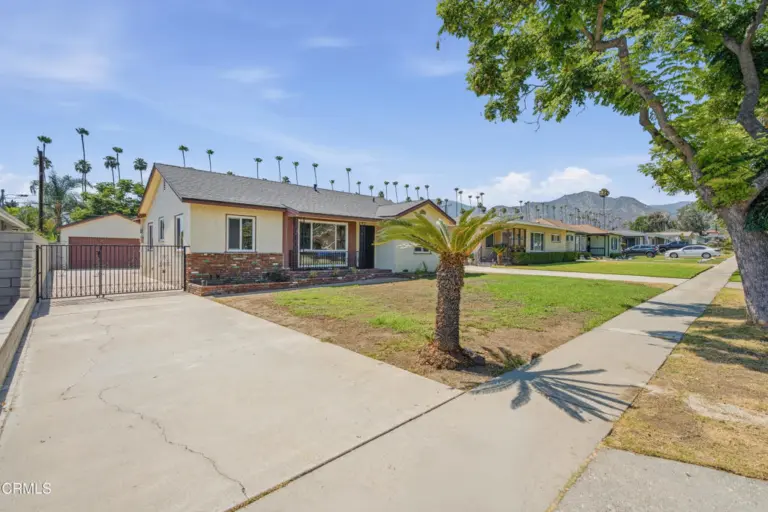 1201 N Alameda Avenue, Azusa