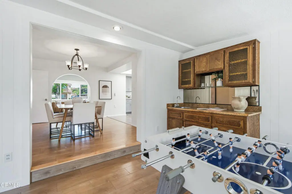 1201 N Alameda Avenue, Azusa