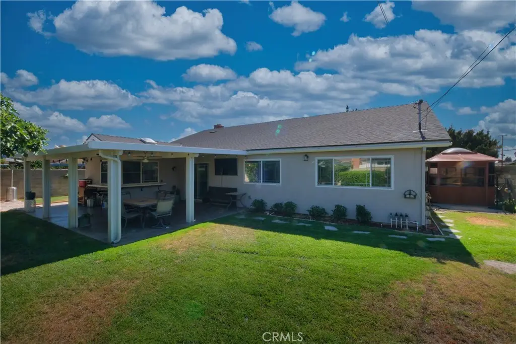12139 Monte Vista, Chino