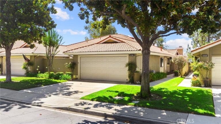 1226 Upland Hills Drive-South, Upland