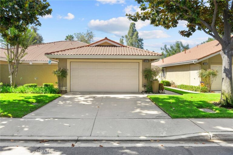 1226 Upland Hills Drive-South, Upland