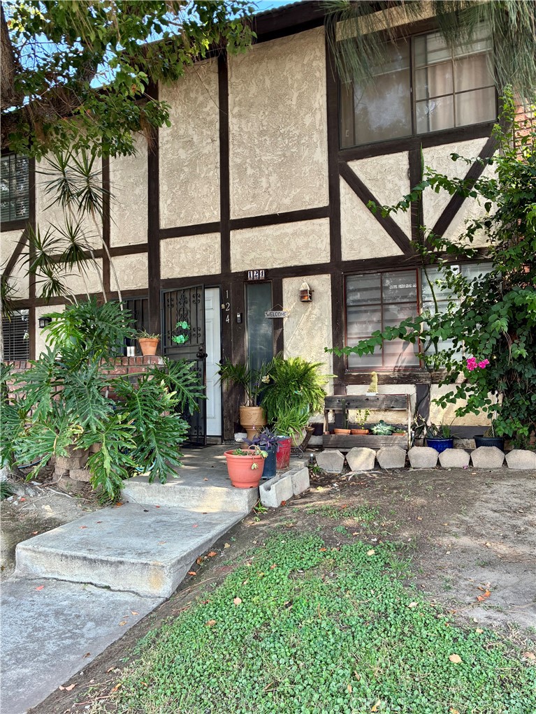 124 E Merrill, Rialto