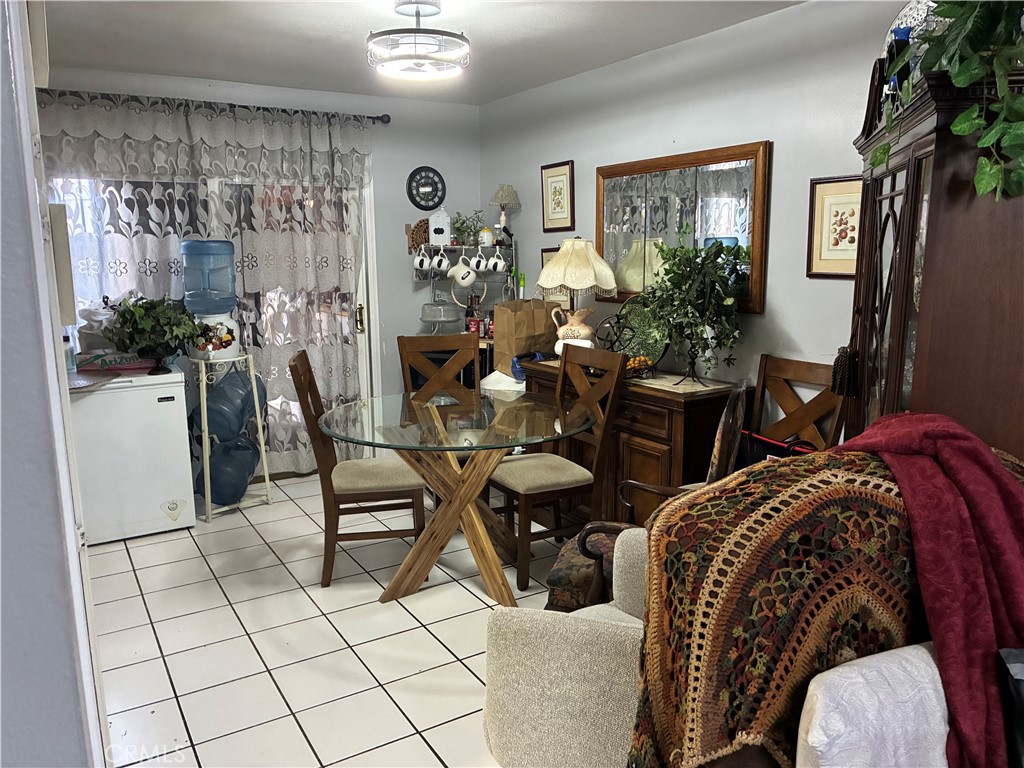 124 E Merrill, Rialto