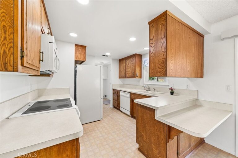 125 Mercer, Upland