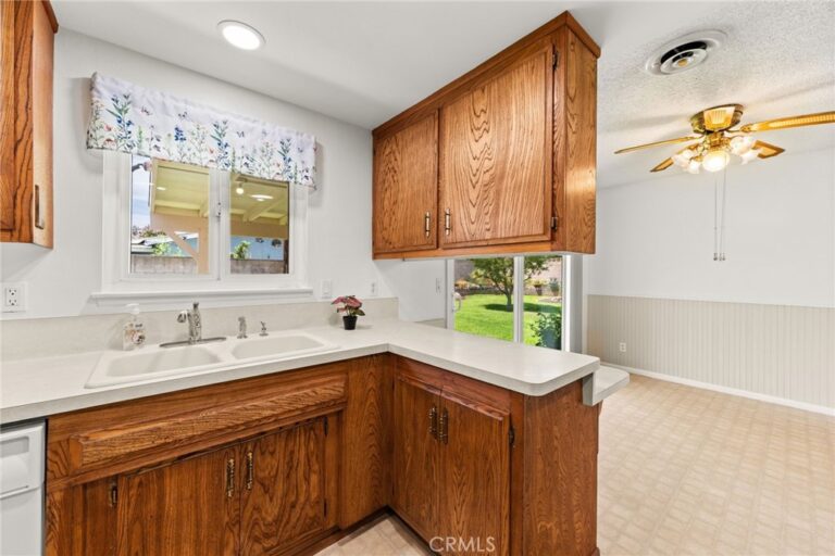125 Mercer, Upland
