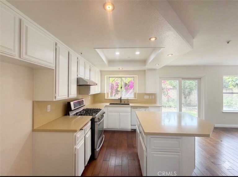 126 Ball Drive, Claremont