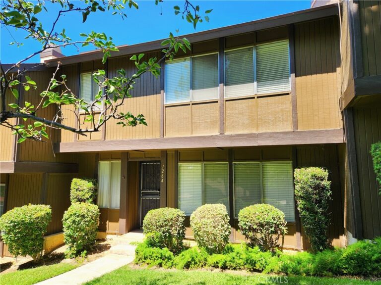 1264 Tarryglen Ln, San Dimas