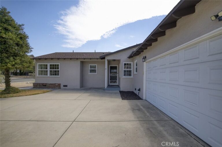 128 W Gaillard Street, Glendora