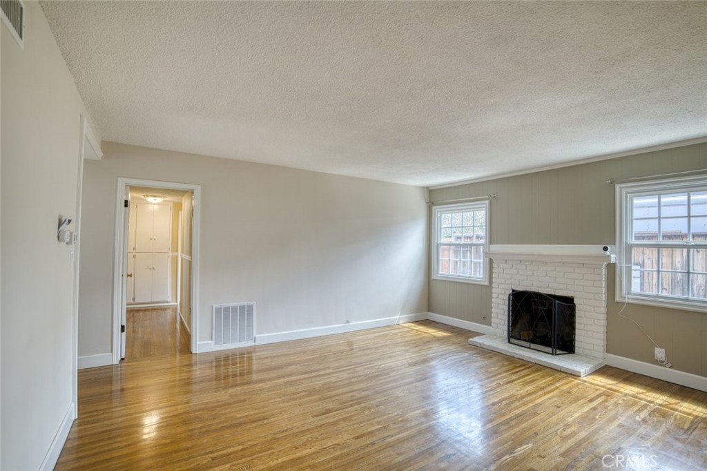 128 W Gaillard Street, Glendora