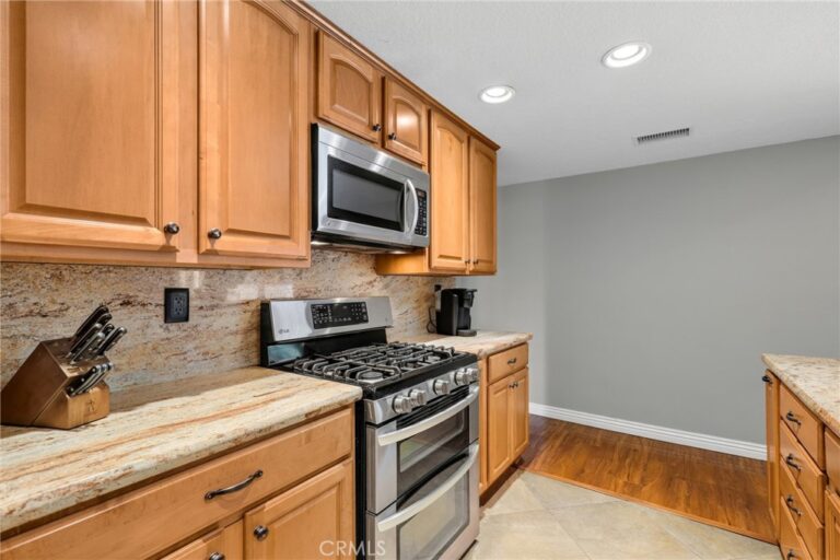 131 Shire Court, San Dimas