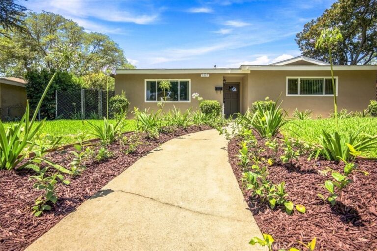1317 5th, Upland