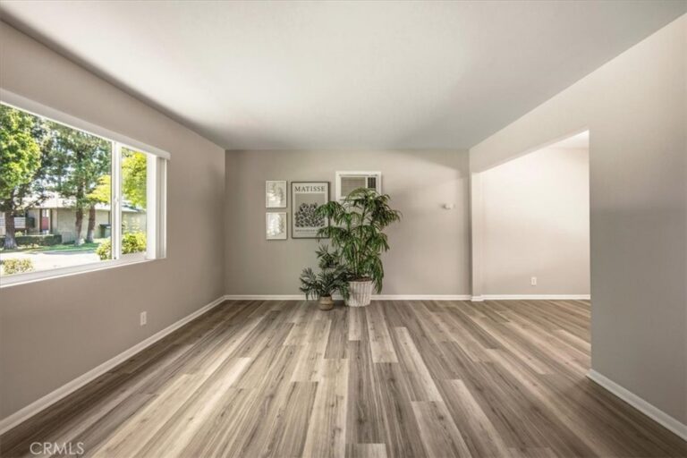 1317 5th, Upland