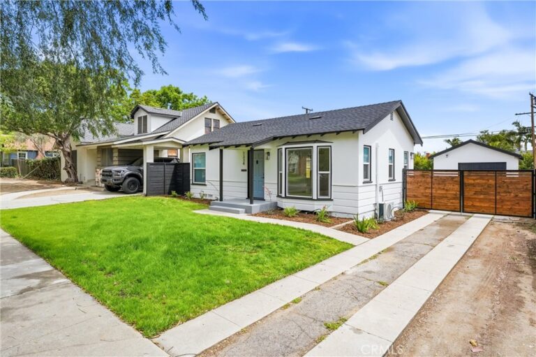 1334 N Sultana, Ontario