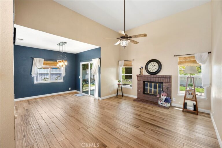 1344 Brookside Court, Upland
