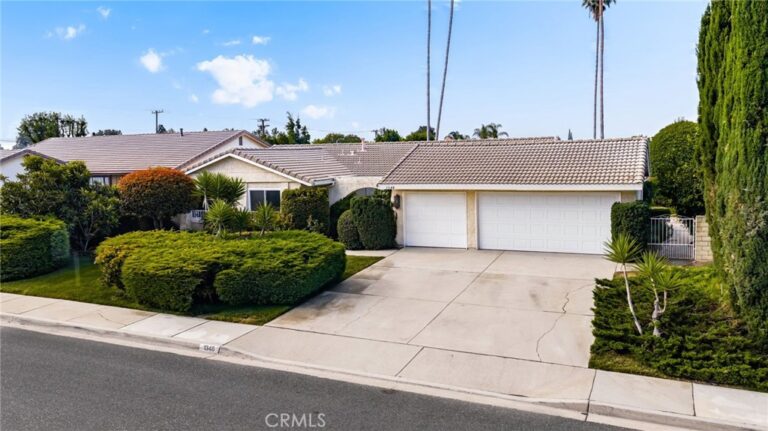 1348 Hickory, La Verne