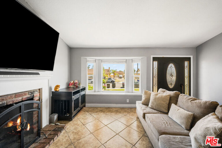 1350 W Morgan Street, Rialto