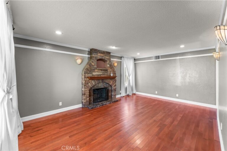 1368 N Balboa, Ontario