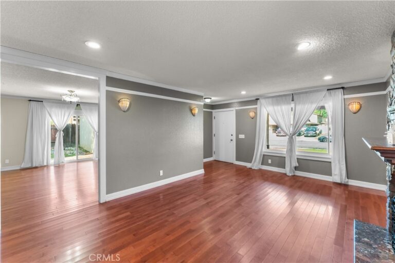 1368 N Balboa, Ontario