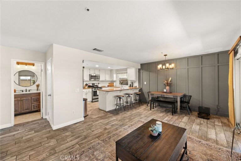 13707 Sunrise Street, Fontana