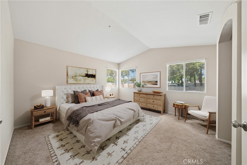 13734 Hillcrest, Fontana