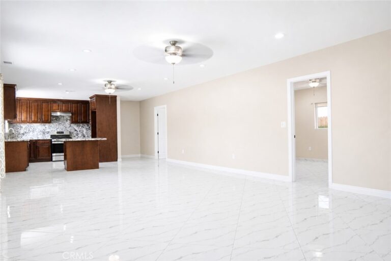 1387 W Francis, Ontario