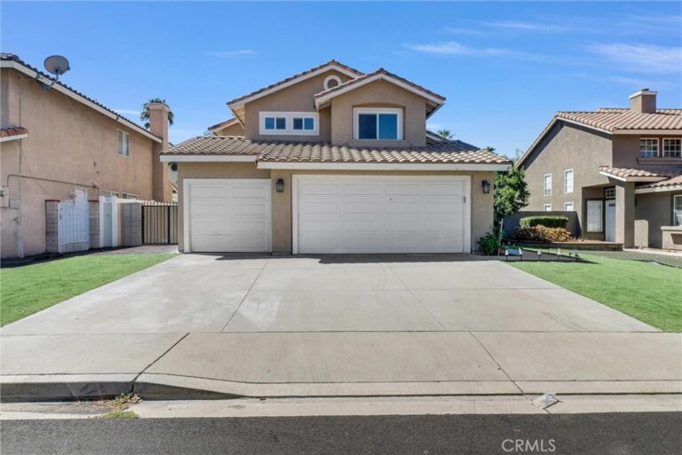 14077 Valley Forge Court, Fontana