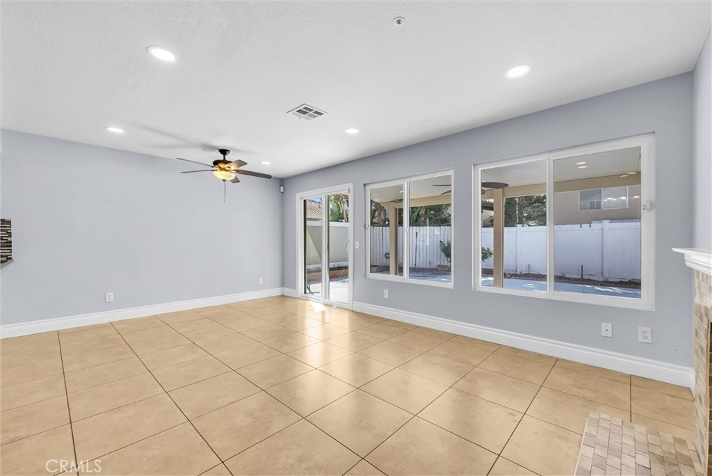 14077 Valley Forge Court, Fontana