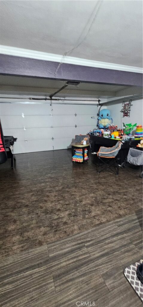 14119 Woodland, Fontana