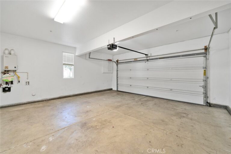 1415 Madrid, Pomona