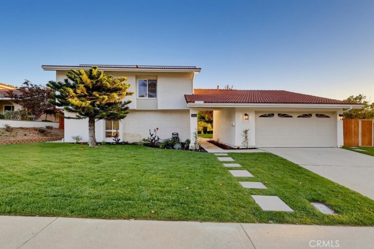 1416 Calle Pajaros, San Dimas