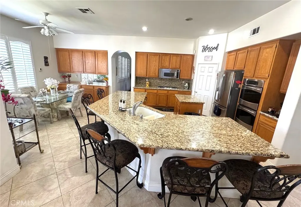 14170 Durazno, Chino