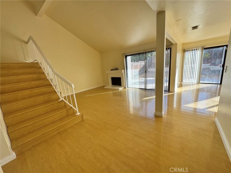 14242 Ranchero, Fontana