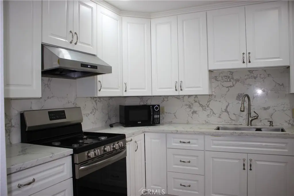 1447 Kauai, West Covina