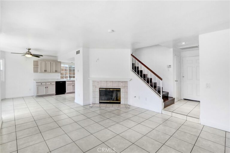 14716 Long View Drive, Fontana