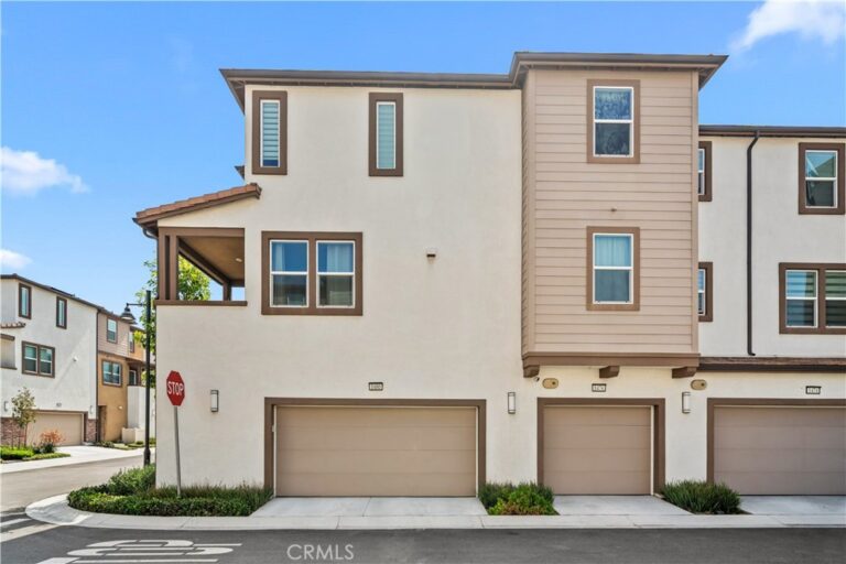 1480 Stratus Dr, Pomona