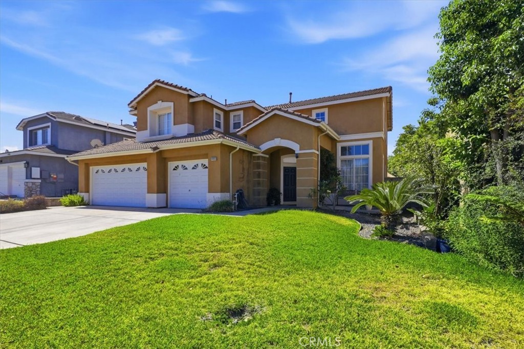 14993 Oak Spring, Fontana
