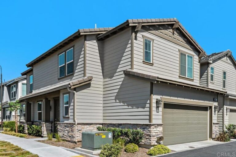 15008 Gallery Way #1, Fontana