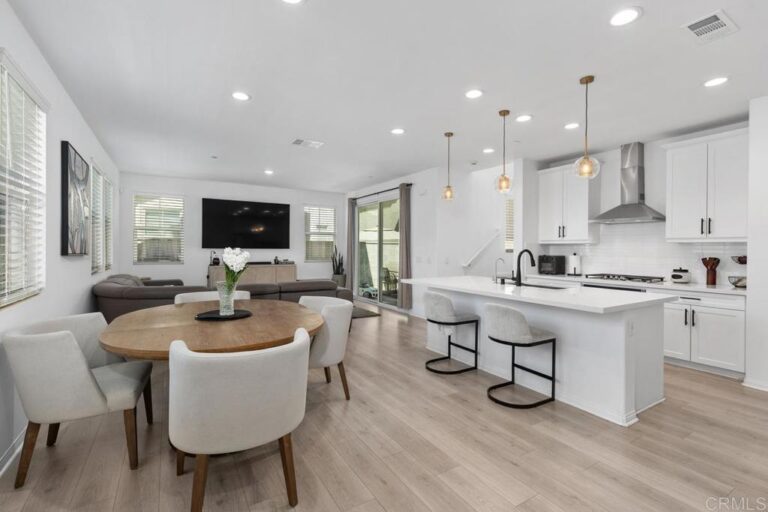 15008 Gallery Way #1, Fontana
