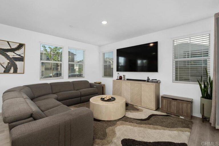 15008 Gallery Way #1, Fontana