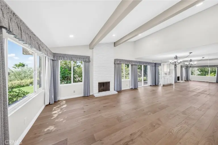 1526 S Fairway Knolls, West Covina