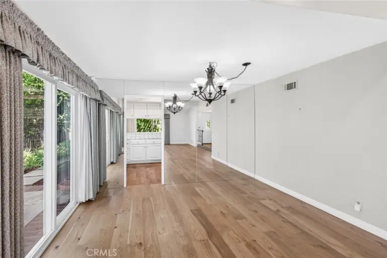 1526 S Fairway Knolls, West Covina