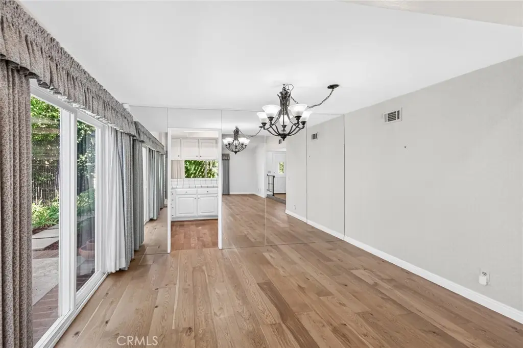 1526 S Fairway Knolls, West Covina