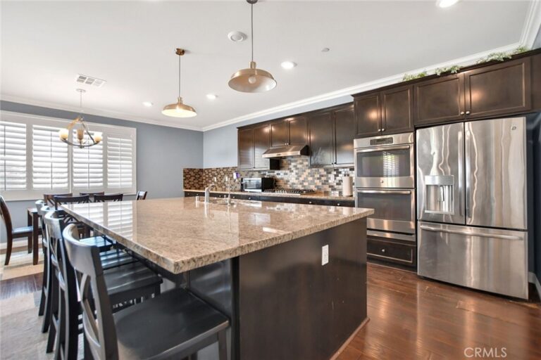 15459 Vanilla Bean, Fontana