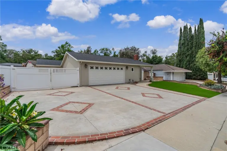 15506 Rolling Ridge Drive, Chino Hills