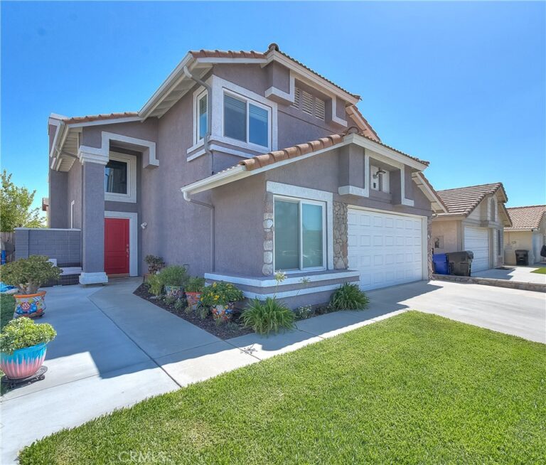 15549 Agate Drive, Fontana