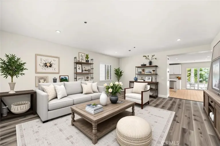 15556 Skylark, Fontana