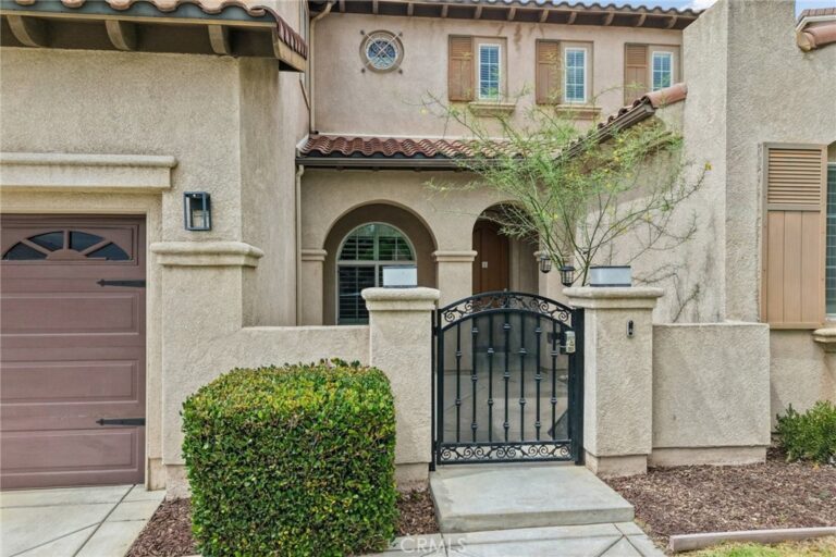 15590 Syracuse Lane, Fontana